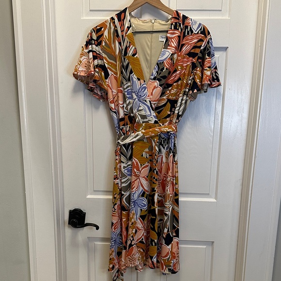 NorthStyle Faux Wrap Dress Size 14 - Picture 4 of 8